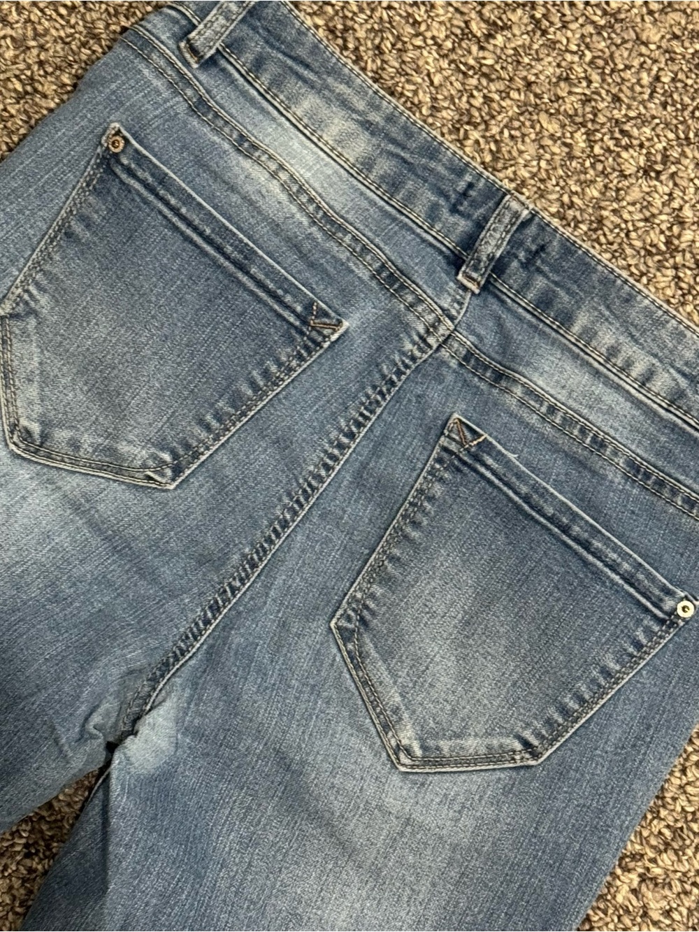 Kensie Light Blue Skinny Crop Jean - Picture 8 of 8